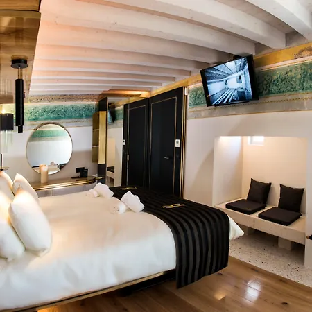 Spirito Santo Palazzo Storico Hotel 4*