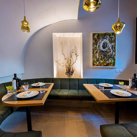 Spirito Santo Palazzo Storico 4* Rovigno